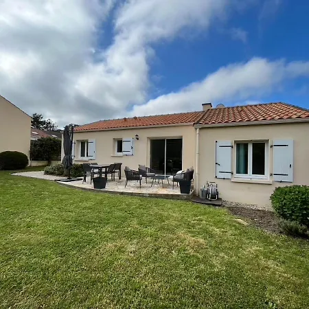 Сasa de vacaciones Beau-rivage, 6 Personnes, A 200m Saint-Michel-Chef-Chef