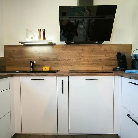 Beau-rivage, 6 Personnes, A 200m * Saint-Michel-Chef-Chef