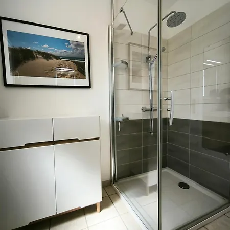 Casa vacanze Beau-rivage, 6 Personnes, A 200m Saint-Michel-Chef-Chef