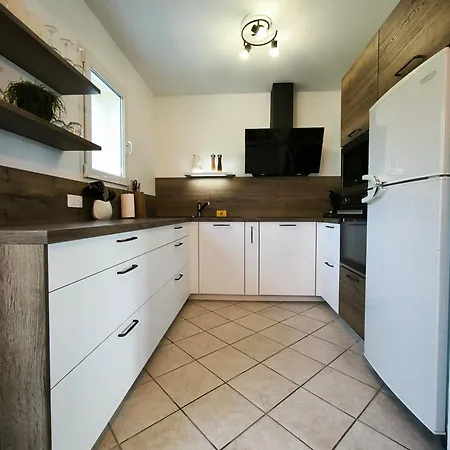 Feriehus Beau-rivage, 6 Personnes, A 200m