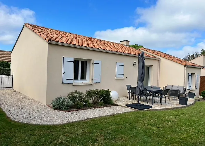 펜션 Beau-rivage, 6 Personnes, A 200m 생미셸셰프셰프