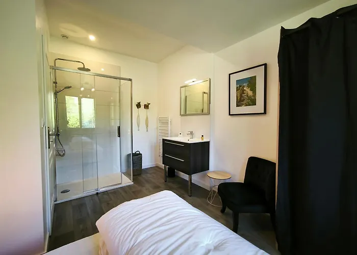 Beau-rivage, 6 Personnes, A 200m 펜션